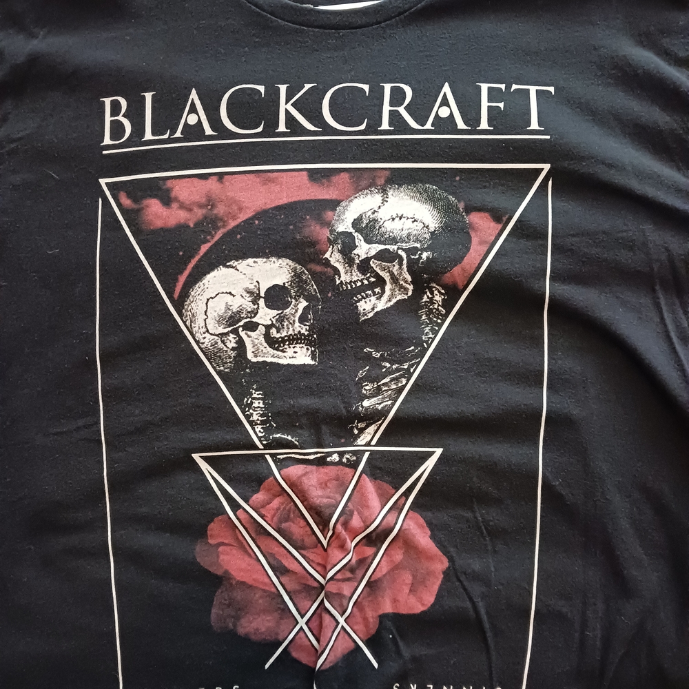 Blackcraft Men's Black and Red Graphic Tee